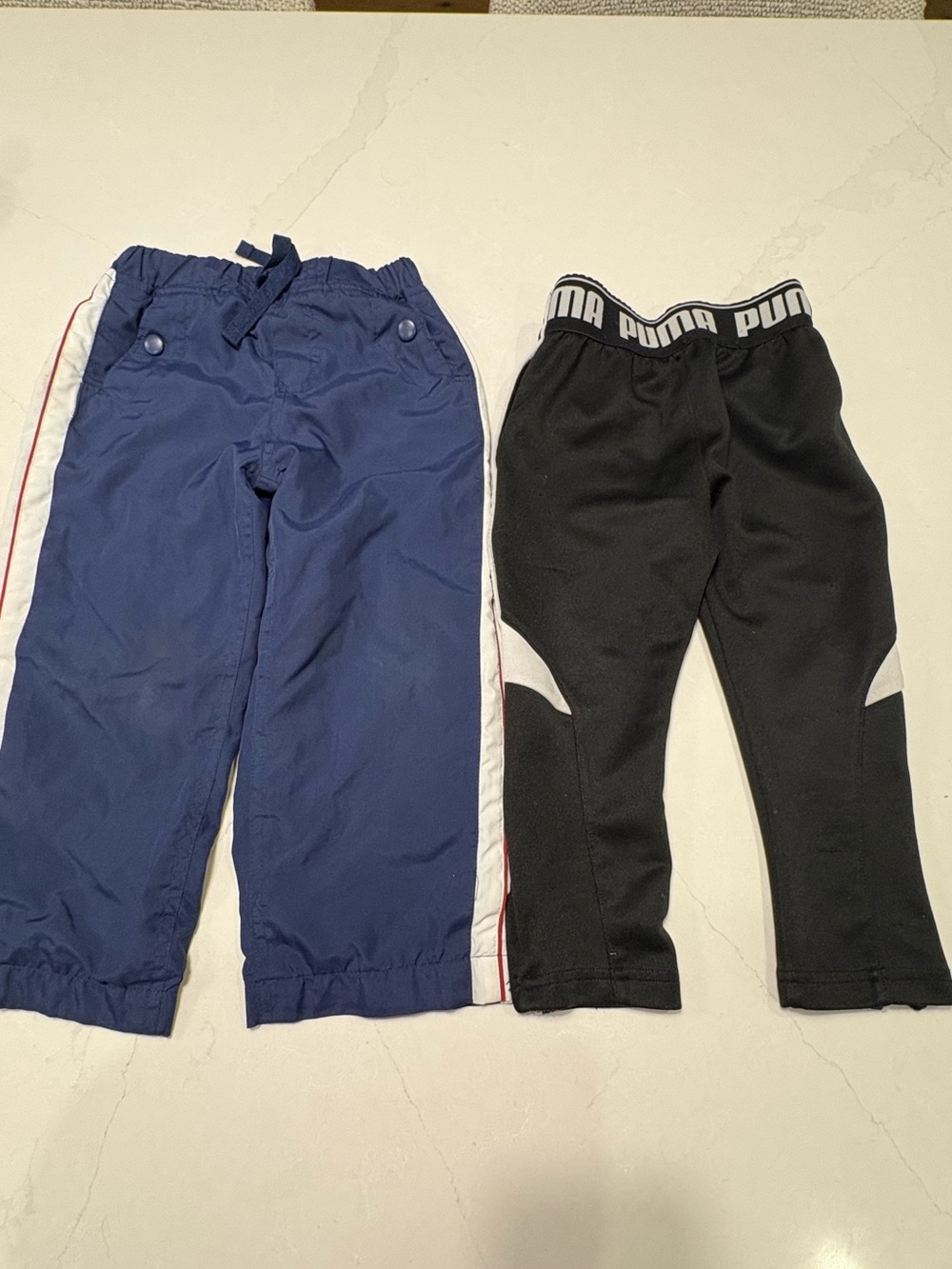 OshKosh B'gosh Navy & Black Kids Sweatpants Set